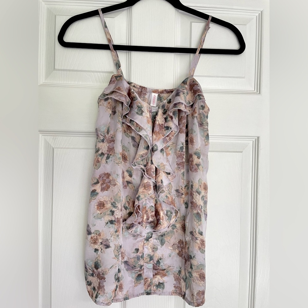 Floral Ruffle Tank Blouse. Size Small